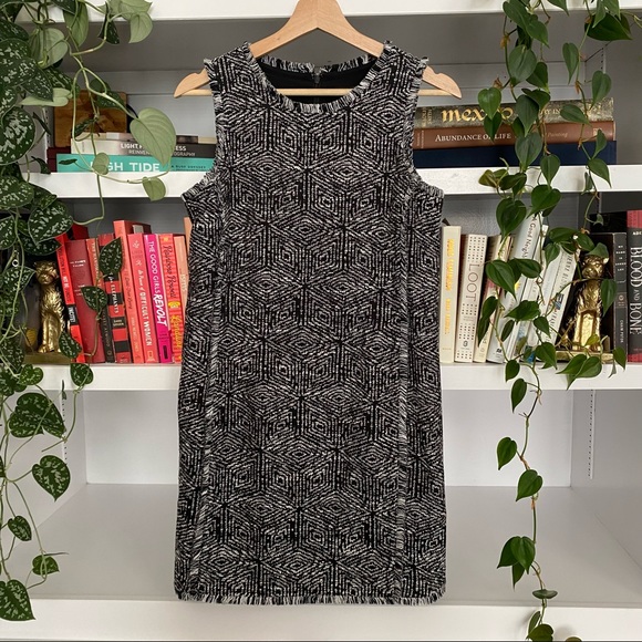 BR Tweed Shift Dress - Picture 1 of 4